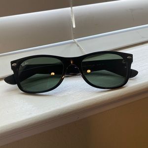 ray bans wayfarer